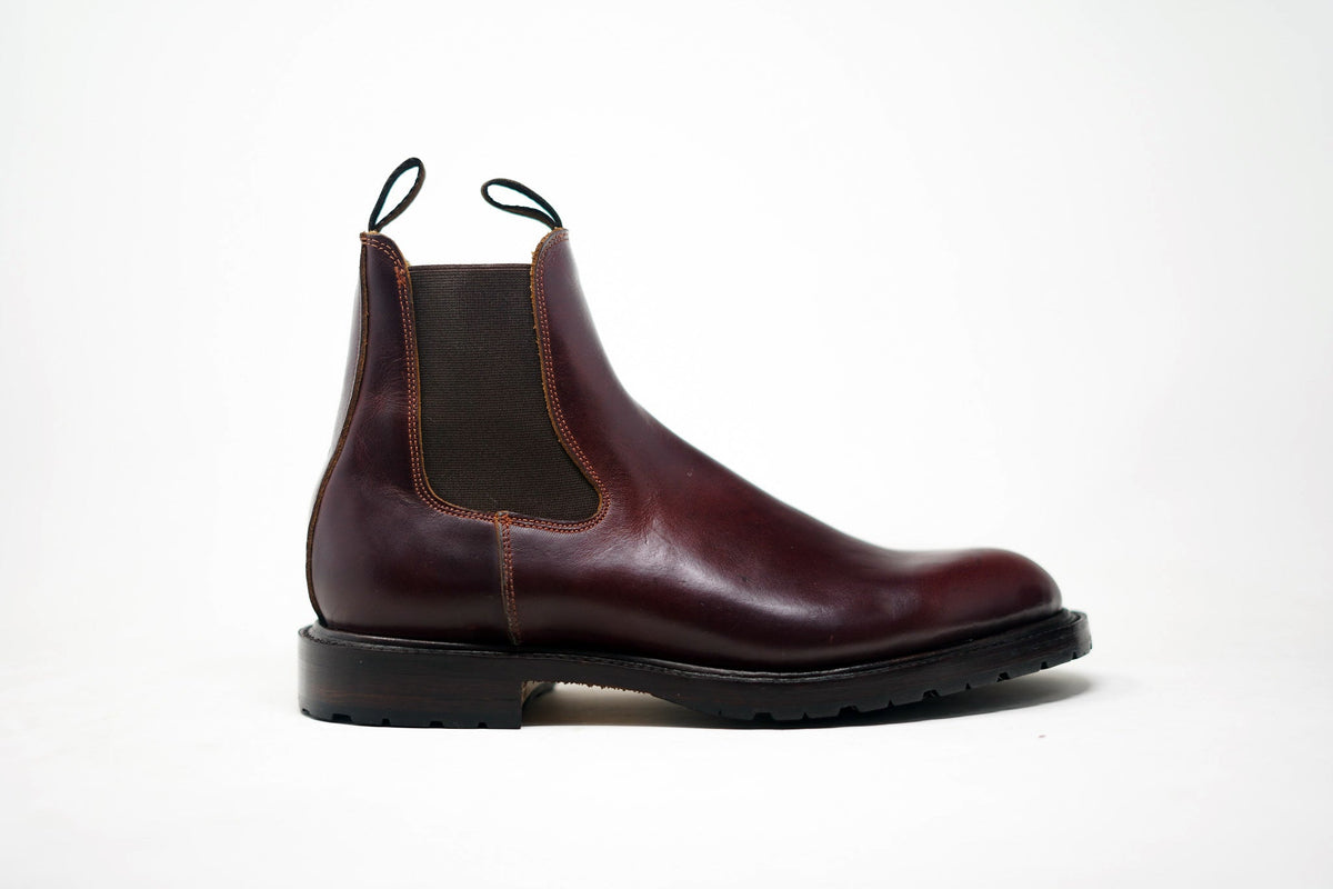 THE CHELSEA S.E. The to do it all boots Unmarked