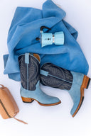 Durango Boots Baby Blue/Navy - Unmarked