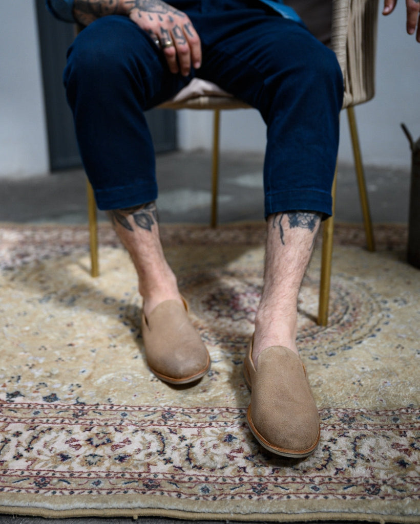 Unmarked Shoes Kami Loafers Dark Sand