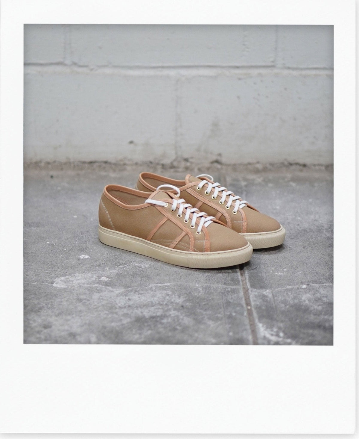 skate trainer beige