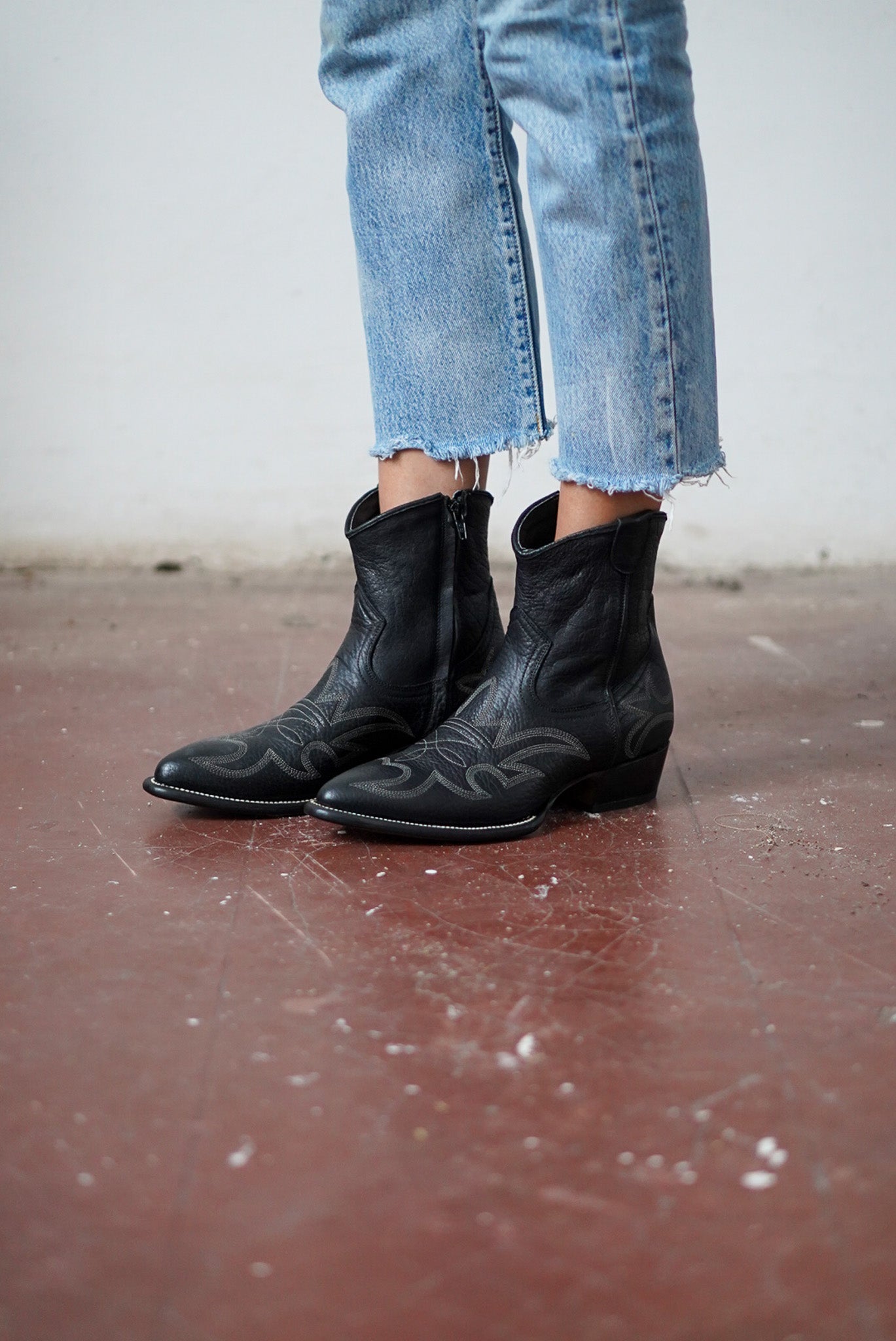 Handcrafted Mexican Boot Ava Boots Pointy Toe Black Unmarked