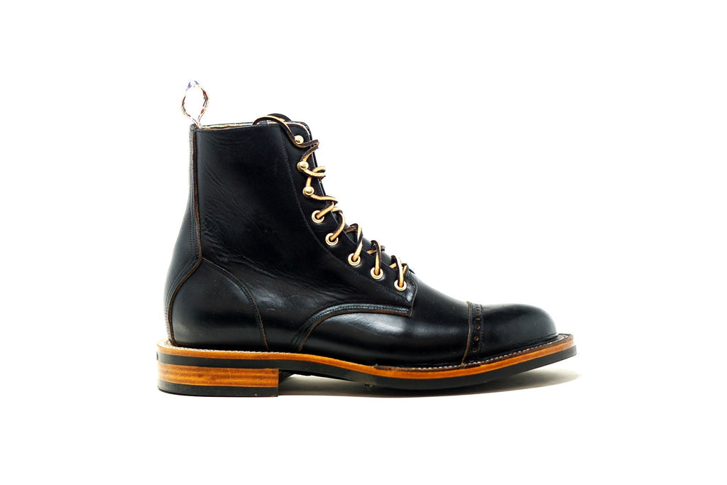 DB HUNTER CAP TOE BLACK - Unmarked