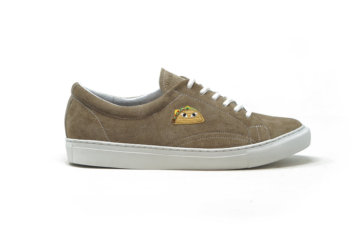 Sneakers:　TACO　Sand　Mexican　Dark　Alvin　Handcrafted　Unmarked